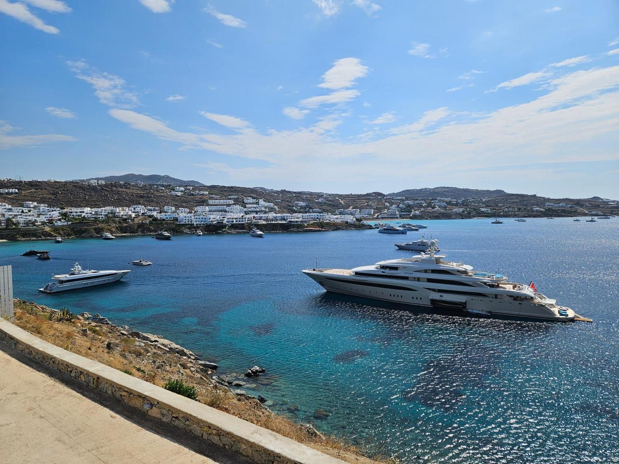 Mykonos Azure Aparthotel Psarou  Rum bild